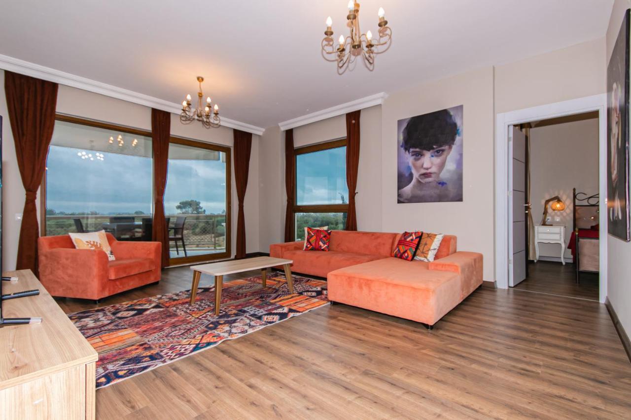 Lara Daire Antalya